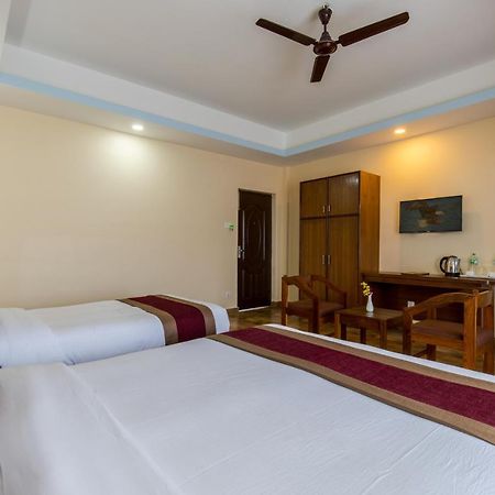 Hotel Snow Peak Pokhara Exterior photo